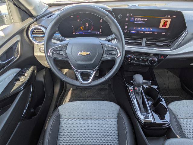 Certified 2025 Chevrolet Trax LT w/ Driver Confidence Package FWD image 16