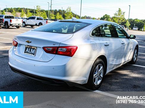 Used 2024 Chevrolet Malibu LT FWD image 6