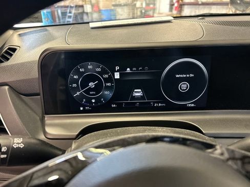 Used 2024 Kia Seltos SX AWD/4WD image 23