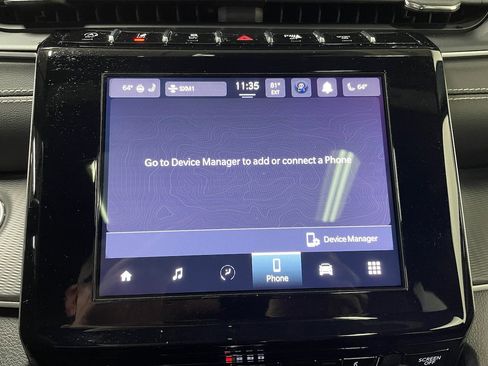 Used 2023 Jeep Grand Cherokee Altitude AWD/4WD image 22