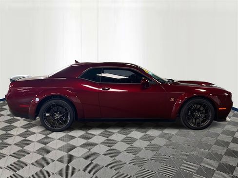 Used 2022 Dodge Challenger R/T Scat Pack image 6