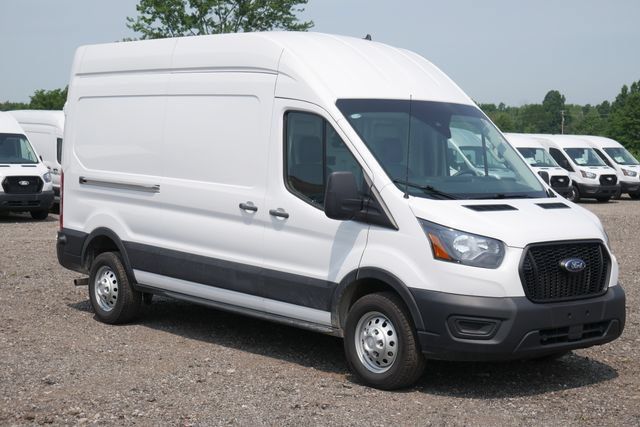 Used 2024 Ford Transit 350 148 High Roof RWD image 5