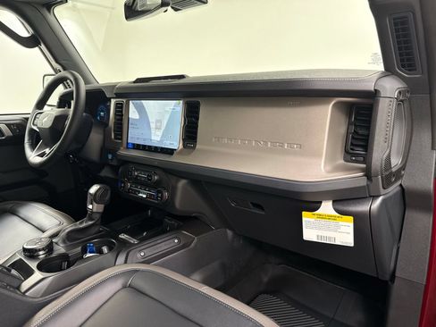 New 2026 Ford Bronco Outer Banks AWD/4WD image 28