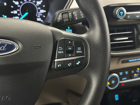 Used 2020 Ford Escape SE image 20