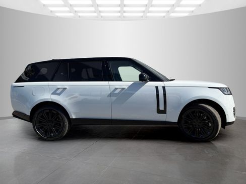 New 2026 Land Rover Range Rover Long Wheelbase SE image 4