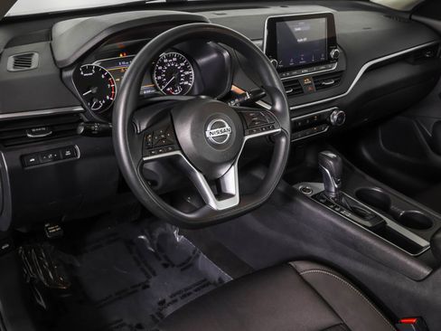 Used 2020 Nissan Altima 2.5 S image 5