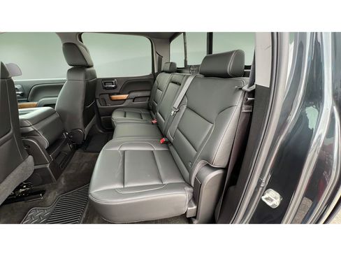 Certified 2018 Chevrolet Silverado 1500 LTZ w/ Sport Package image 28