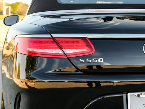 Used 2017 Mercedes-Benz S 550 Cabriolet image 52