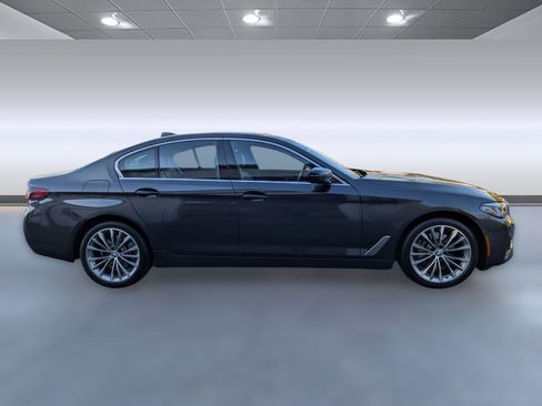 Certified 2023 BMW 530i w/ Premium Package image 8