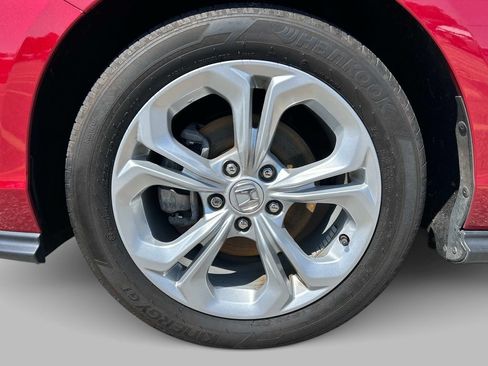 Used 2023 Honda Accord LX image 9