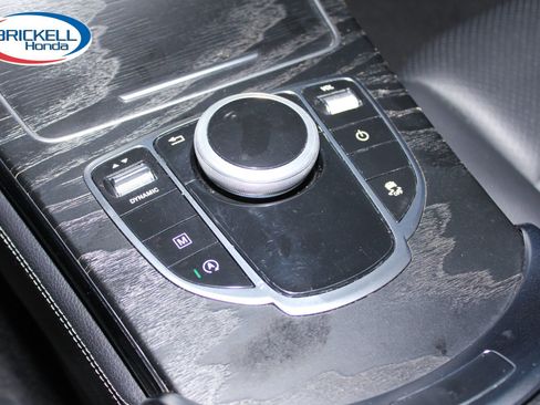 Used 2019 Mercedes-Benz GLC 300 image 31