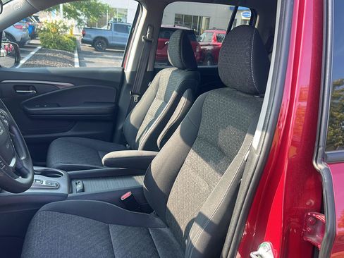 Used 2023 Honda Ridgeline Sport image 14