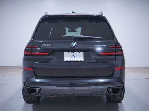 Used 2023 BMW X7 xDrive40i w/ M Sport Package image 5