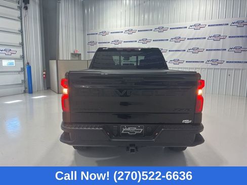 Used 2023 Chevrolet Silverado 1500 ZR2 w/ Technology Package image 5