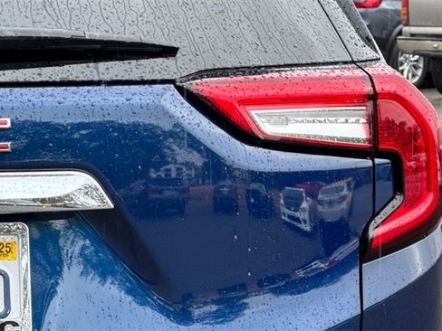 Used 2022 GMC Terrain SLE w/ Driver Convenience Package image 50