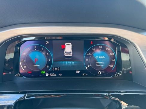 New 2026 Volkswagen Atlas Cross Sport SE FWD image 22