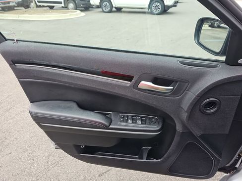 Used 2023 Chrysler 300 S RWD image 32