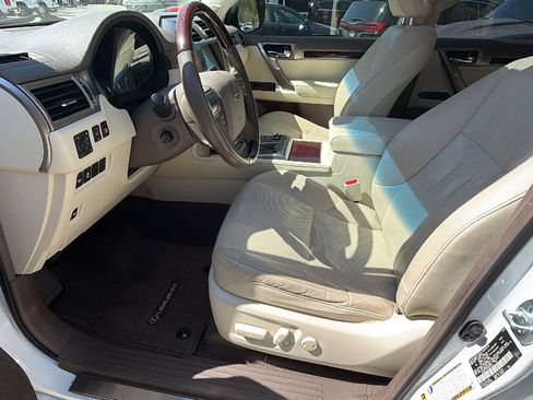 Used 2019 Lexus GX 460 Premium image 16