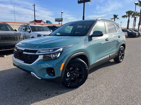 New 2026 Kia Seltos EX w/ EX Sunroof Package FWD image 3