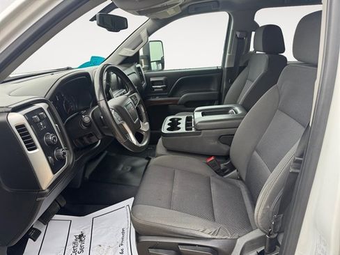 Used 2018 GMC Sierra 1500 SLE w/ Max Trailering Package AWD/4WD image 9