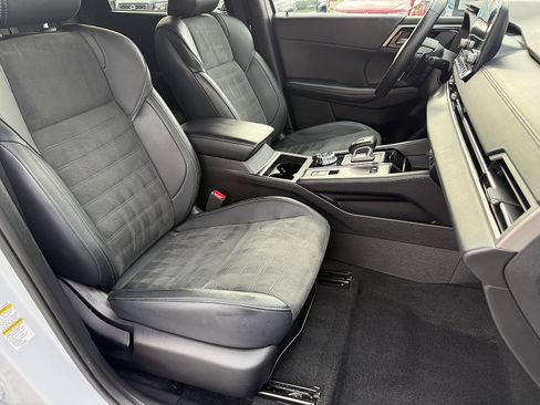 Used 2024 Mitsubishi Outlander Ralliart image 50