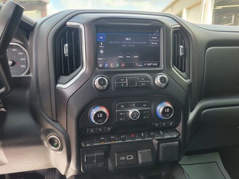 Used 2022 GMC Sierra 1500 AT4 w/ AT4 Premium Package AWD/4WD image 22