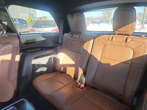 Used 2023 Lincoln Aviator Reserve w/ Equipment Group 201A image 29