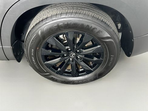Used 2025 MAZDA CX-50 AWD 2.5 S w/ Premium Package image 11