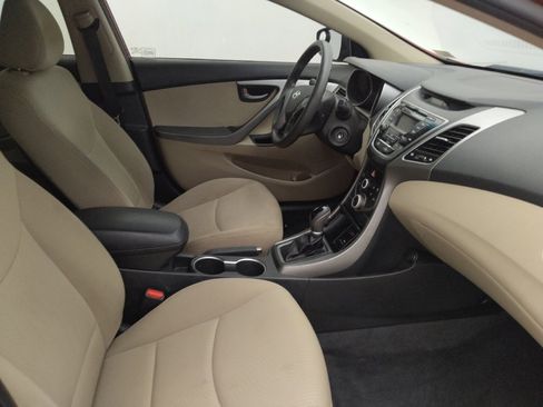 Used 2016 Hyundai Elantra SE FWD image 21