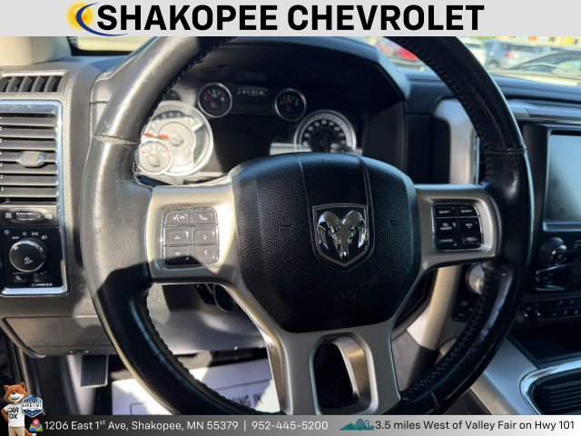 Used 2017 RAM 1500 Laramie w/ Convenience Group AWD/4WD image 8