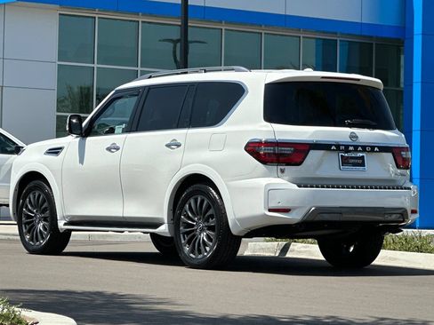 Used 2023 Nissan Armada Platinum w/ Captain's Chairs Package AWD/4WD image 6