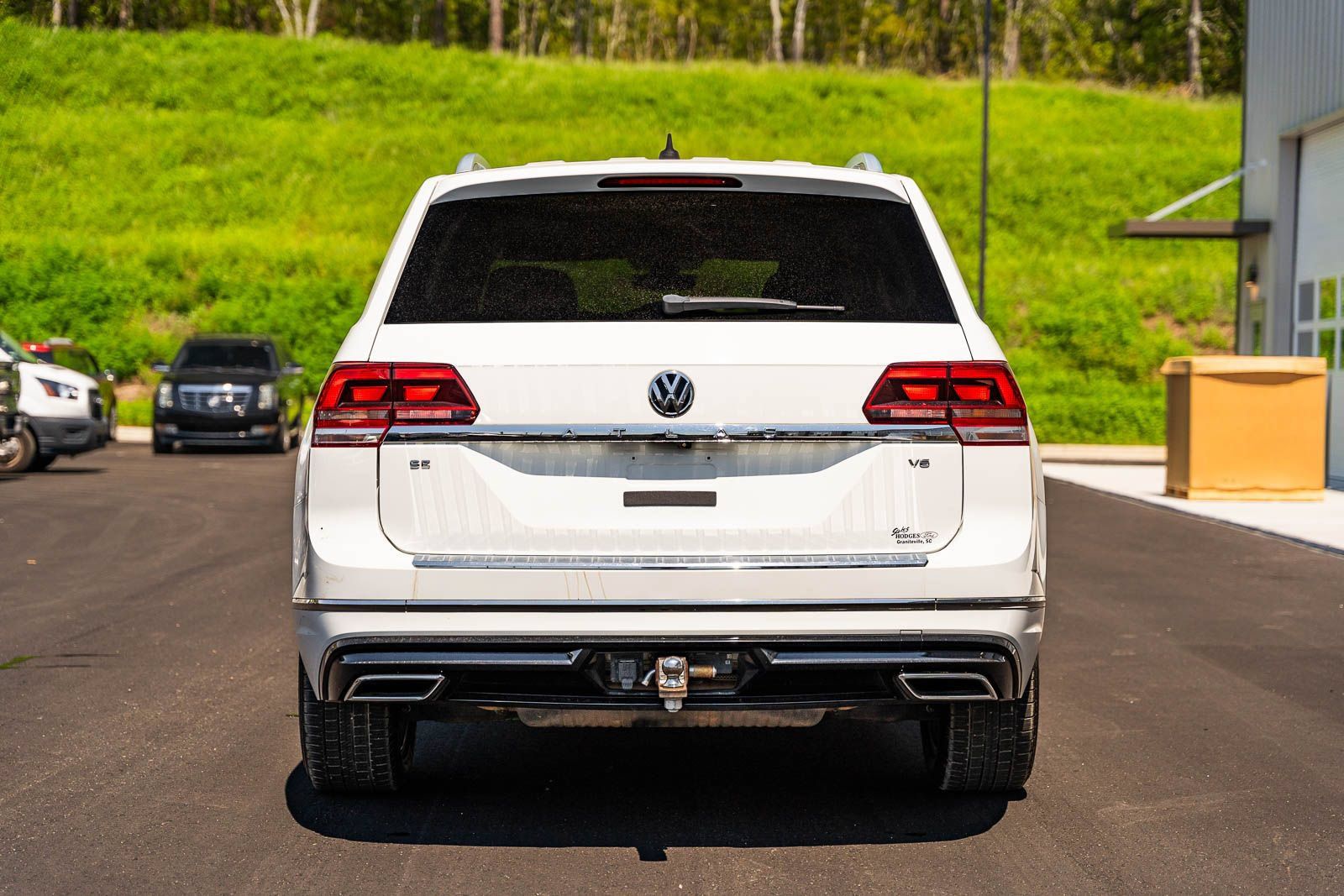 Used 2019 Volkswagen Atlas SE w/ Panoramic Sunroof Package FWD image 6