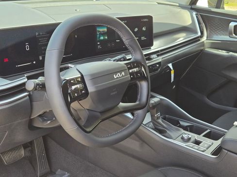 New 2026 Kia Sorento LX image 17