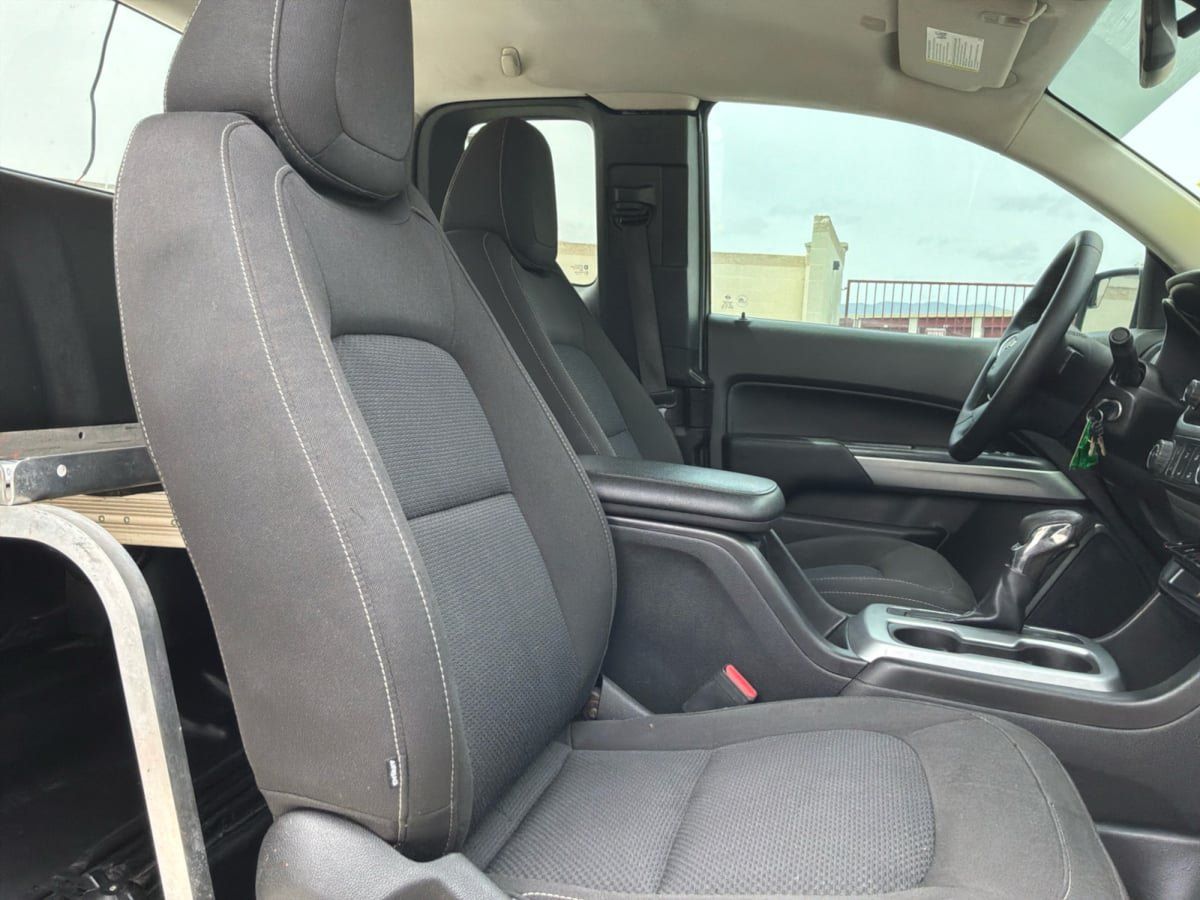 Used 2022 Chevrolet Colorado LT w/ Fleet Safety Package RWD image 18