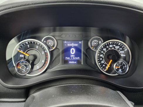 Used 2022 RAM 2500 Tradesman image 9