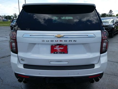 Certified 2021 Chevrolet Suburban High Country AWD/4WD image 6