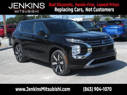 New 2025 Mitsubishi Outlander SE