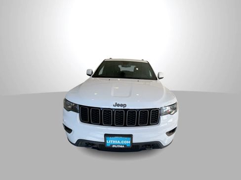 Used 2016 Jeep Grand Cherokee Laredo 75th Anniversary AWD/4WD image 3