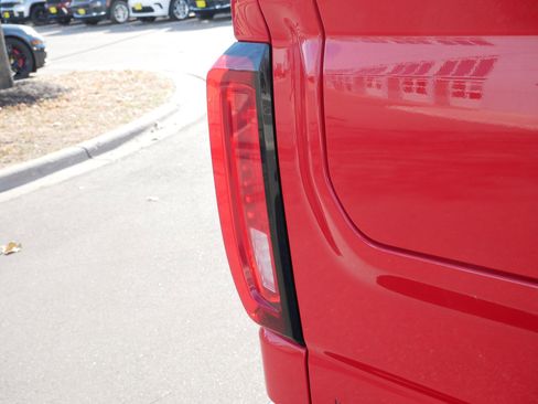 Used 2021 GMC Sierra 1500 AT4 w/ AT4 Premium Package image 19