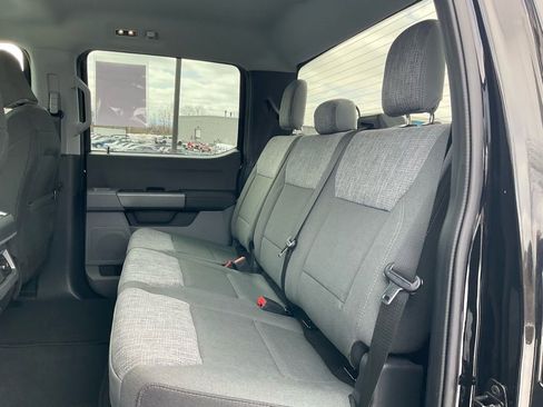 Used 2023 Ford F250 XLT w/ Snow Plow Prep Package image 21