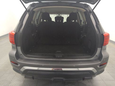 Used 2019 Nissan Pathfinder S FWD image 29