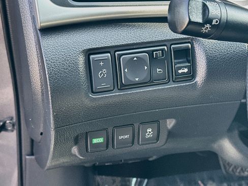 Used 2018 Nissan Sentra S FWD image 16