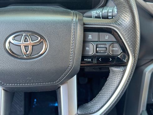 Used 2023 Toyota Sequoia Platinum AWD/4WD image 24