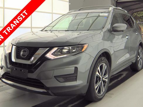Used 2020 Nissan Rogue SV w/ Premium Package AWD/4WD image 1