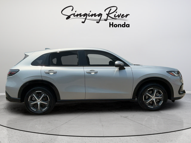 Used 2025 Honda HR-V EX-L image 8