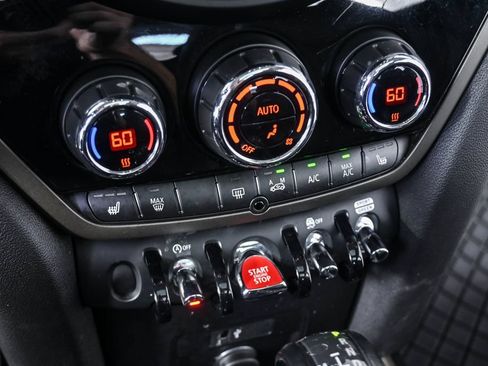 Used 2019 MINI Cooper Countryman S w/ Premium Package FWD image 13