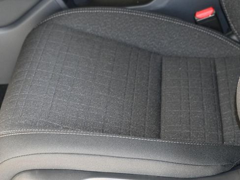 New 2026 Honda HR-V LX image 15