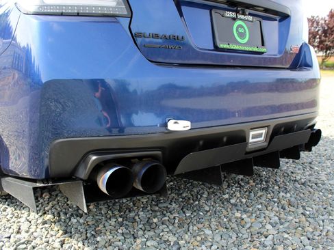 Used 2015 Subaru WRX STI AWD/4WD image 7