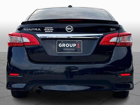 Used 2015 Nissan Sentra SR image 5