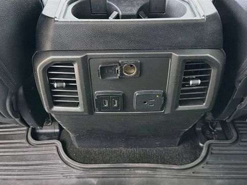 Used 2019 Ford F150 XLT w/ Equipment Group 302A Luxury AWD/4WD image 38